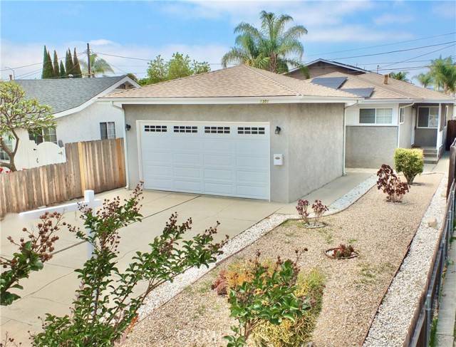 1301 W Robidoux Street, Wilmington (los Angeles), CA 90744