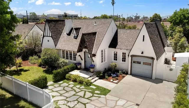 Torrance, CA 90503,3432 Garnet Street