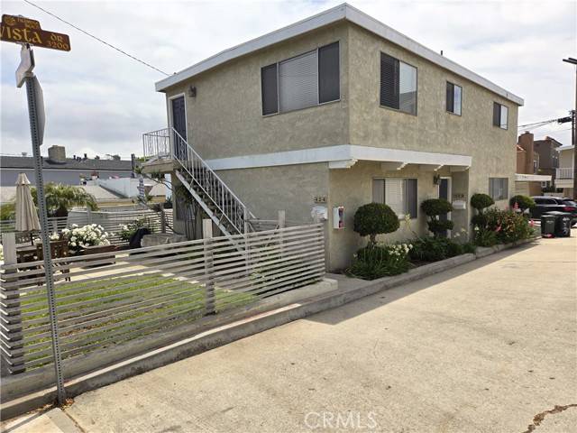 422 33rd Street, Hermosa Beach, CA 90254