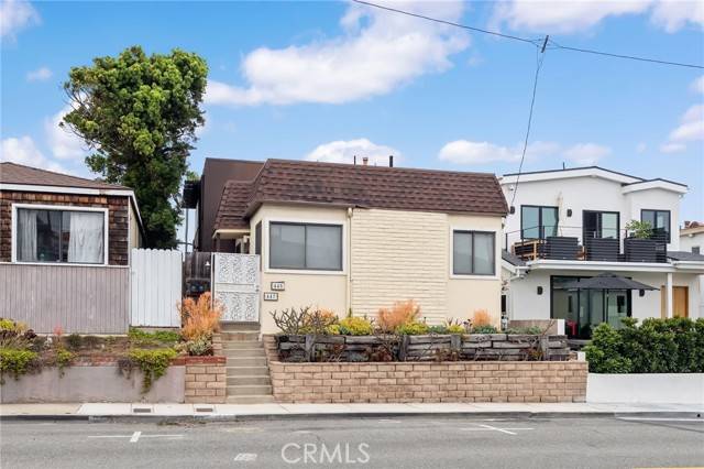Hermosa Beach, CA 90254,445 Longfellow Avenue