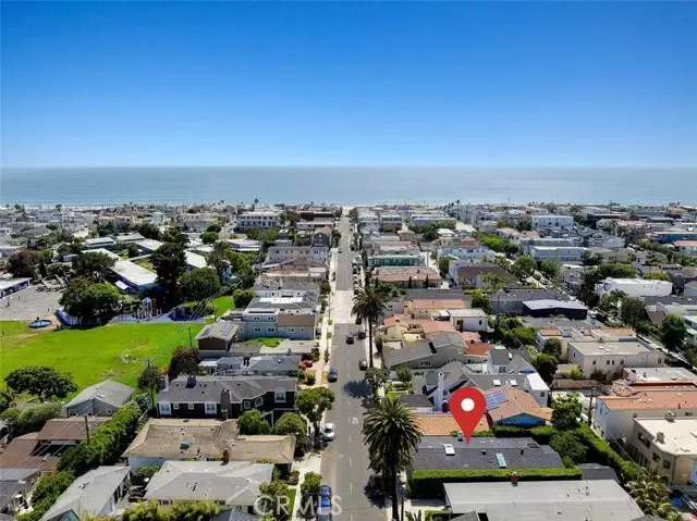Manhattan Beach, CA 90266,541 1st Street