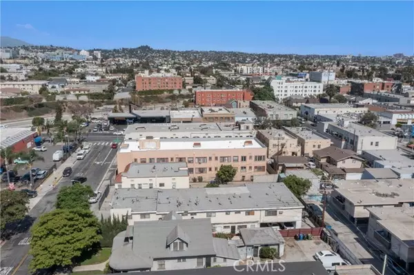 West Hollywood, CA 90038,5526 Lexington Avenue