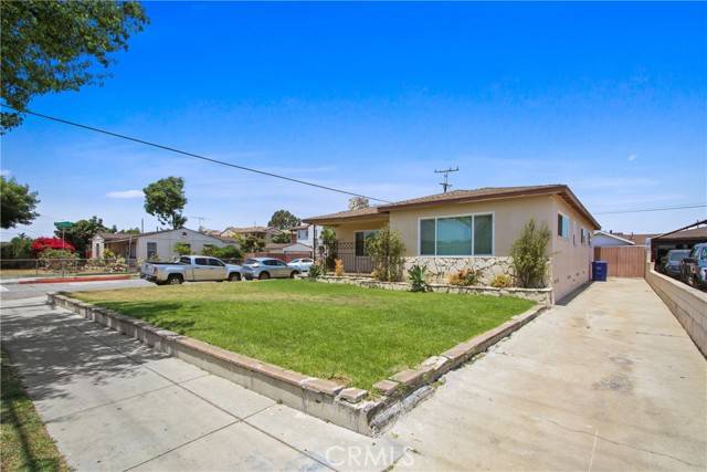 Hawthorne, CA 90250,3857 W 135th