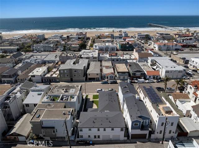 Hermosa Beach, CA 90254,908 Manhattan Avenue #B