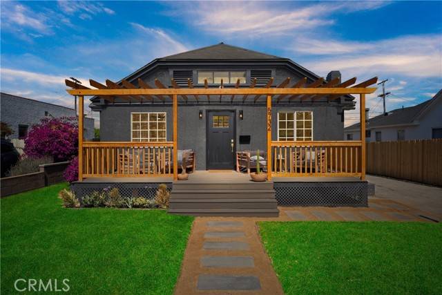 5732 Hillcrest Drive, Los Angeles, CA 90043