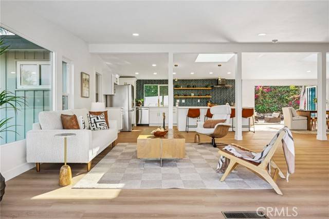 43 Rockinghorse Road, Rancho Palos Verdes, CA 90275