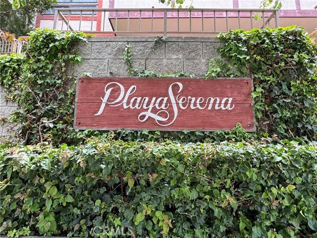 Playa Del Rey (los Angeles), CA 90293,8828 Pershing Drive #116