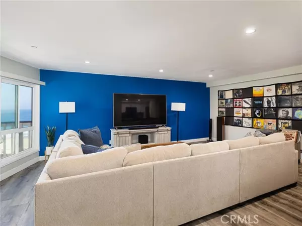 Redondo Beach, CA 90277,625 Esplanade #29