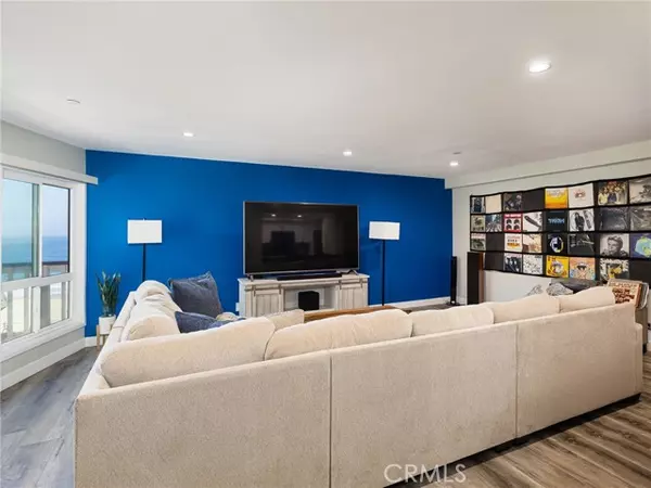 Redondo Beach, CA 90277,625 Esplanade #29