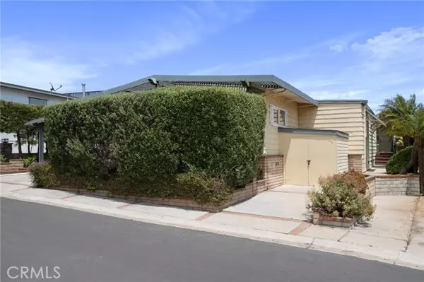 San Pedro (los Angeles), CA 90732,2275 W 25th #18