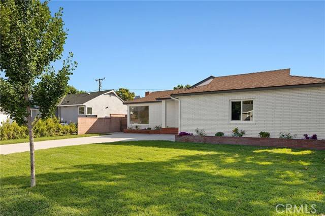 Downey, CA 90240,7214 Finevale Drive