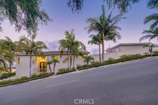 1906 S Patton Avenue,  San Pedro (los Angeles),  CA 90732