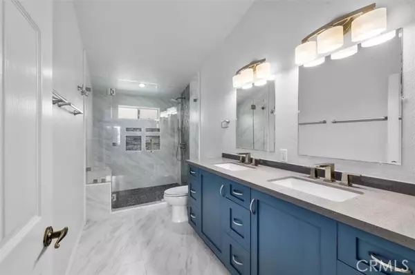 San Pedro (los Angeles), CA 90732,1307 W 7th Street #8