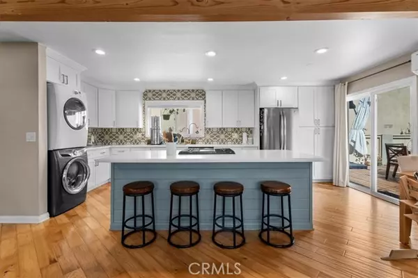 Redondo Beach, CA 90278,1906 Plant Avenue