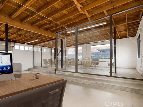 El Segundo, CA 90245,805 E El Segundo Boulevard