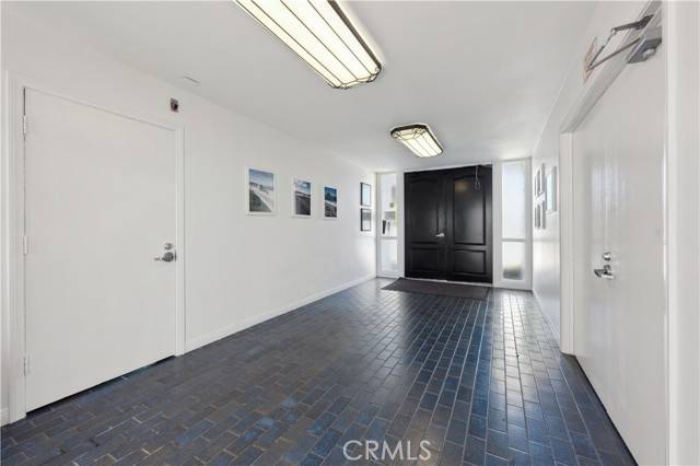 Redondo Beach, CA 90277,415 S Prospect Avenue #203