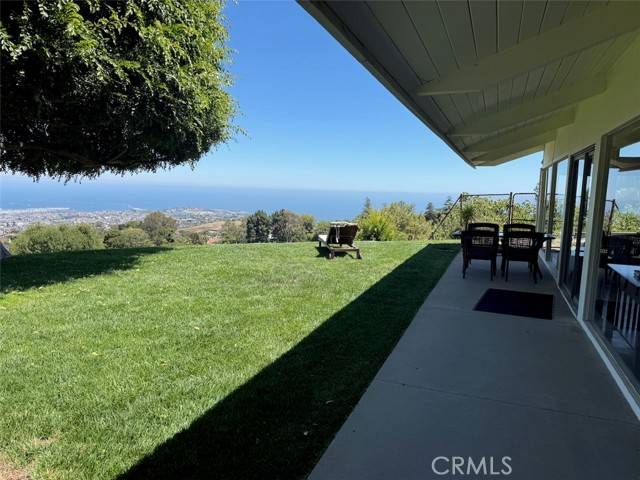 3111 Deluna Drive, Rancho Palos Verdes, CA 90275