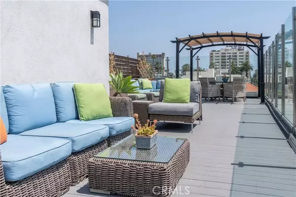 Santa Monica, CA 90403,901 Ocean Avenue