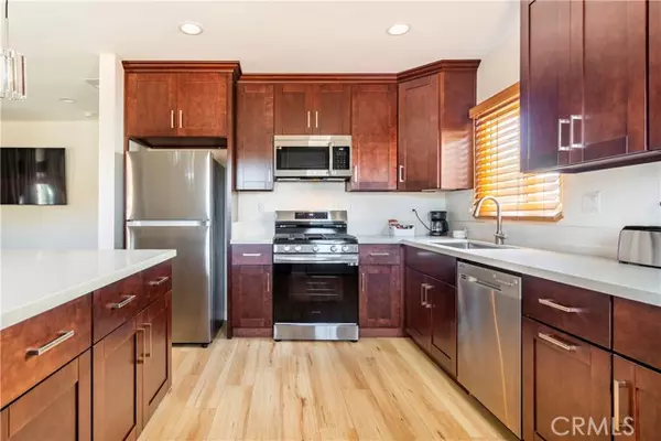 Inglewood, CA 90301,239 W Hillcrest Boulevard