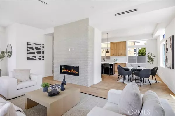 Redondo Beach, CA 90278,2102 Marshallfield Lane #B