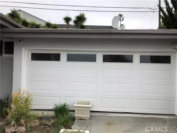 Redondo Beach, CA 90277,202 Via Mesa Grande