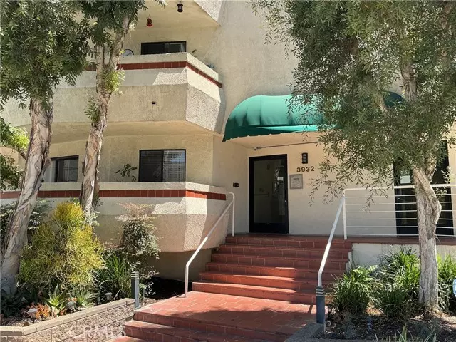 3932 N Virginia Road #204, Long Beach, CA 90807