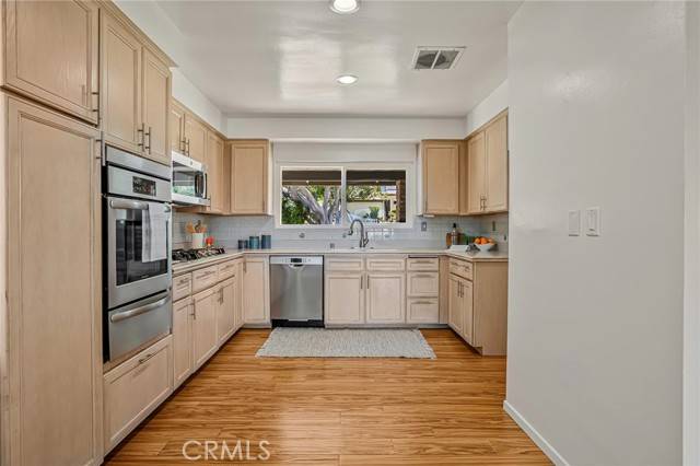 Torrance, CA 90505,3903 Bluff Street
