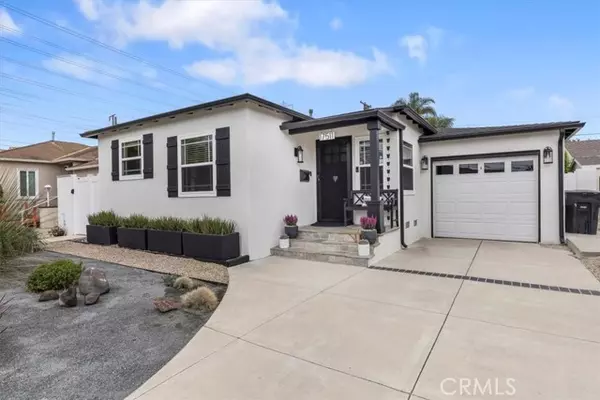 17511 Delia Avenue, Torrance, CA 90504