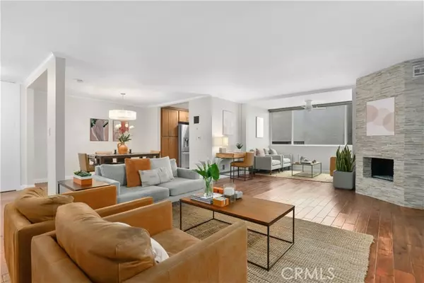 Santa Monica, CA 90403,930 3rd Street #106