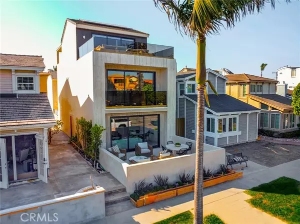 505 17th Street, Huntington Beach, CA 92648