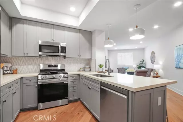 Rolling Hills Estates, CA 90274,927 Deep Valley Drive #122