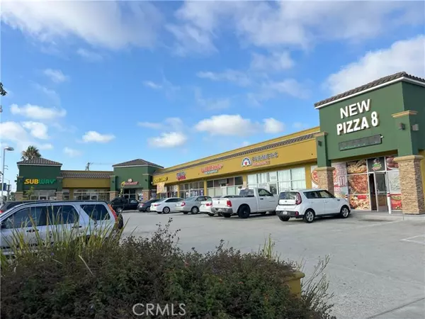 Inglewood, CA 90303,11050 S Prairie Avenue