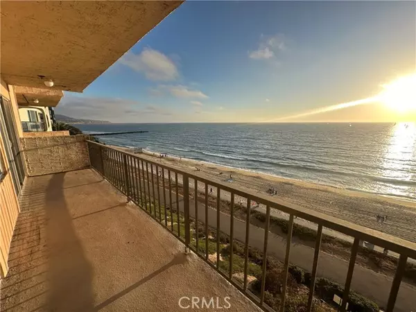 555 Esplanade #213, Redondo Beach, CA 90277
