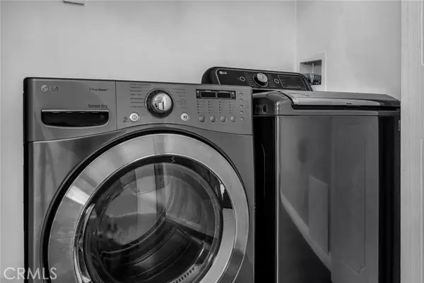 Inglewood, CA 90302,810 Edgewood Street #105