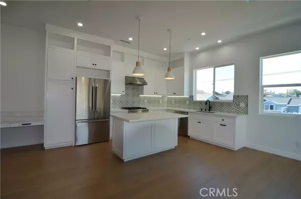 Redondo Beach, CA 90278,2100 Carnegie Lane