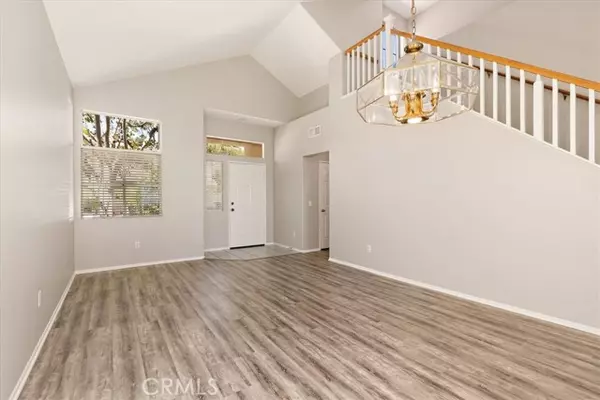 Lake Forest (el Toro), CA 92610,16 Carrelage Avenue