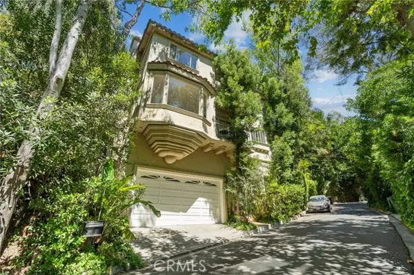 Beverly Hills, CA 90210,10055 Reevesbury Drive