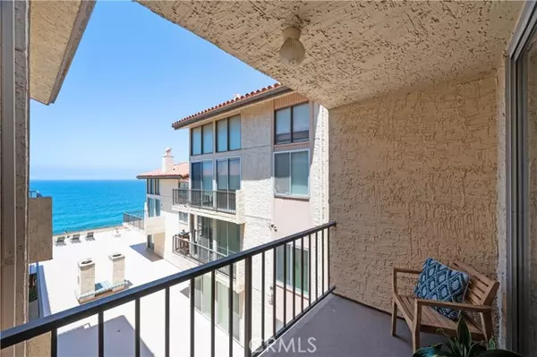 Redondo Beach, CA 90277,555 Esplanade #520