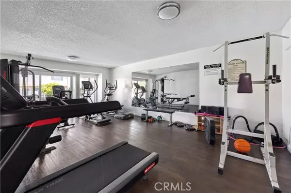 Torrance, CA 90503,3656 Garnet Street #324