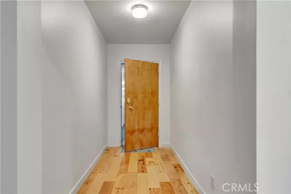 Playa Del Rey (los Angeles), CA 90293,8710 Delgany Avenue #17