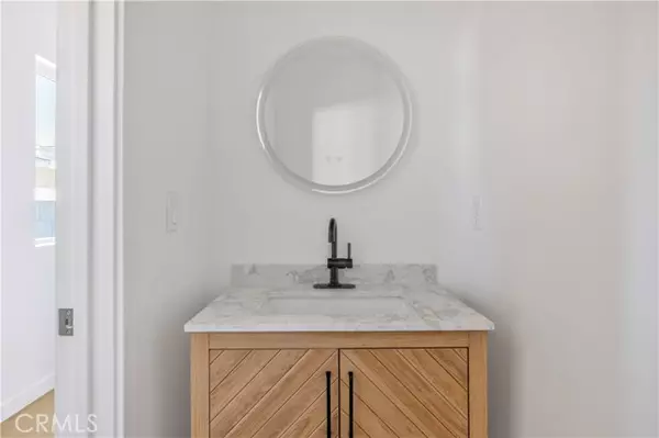 Inglewood, CA 90304,10905 Dalerose Avenue