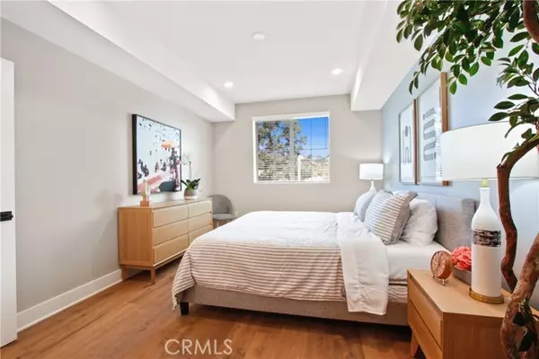 Rolling Hills Estates, CA 90274,927 Deep Valley Drive #124