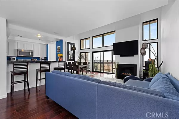 Playa Del Rey (los Angeles), CA 90293,8180 Manitoba Street #350