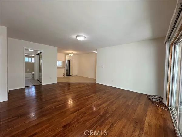 Torrance, CA 90503,1745 Maple #69