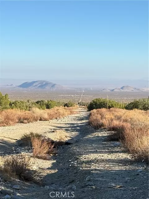 Llano, CA 93544,23503 E Avenue Z