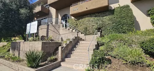 Redondo Beach, CA 90277,209 S Prospect Avenue #111