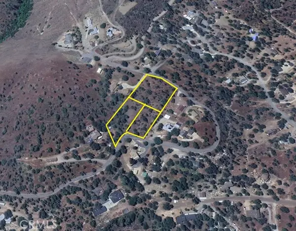 1 Old State Road, Wofford Heights, CA 93285