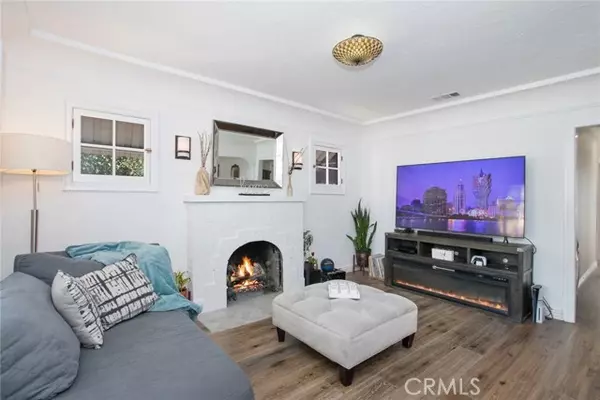 Burbank, CA 91505,211 N Frederic Street