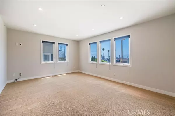 Hermosa Beach, CA 90254,931 1st Street #A