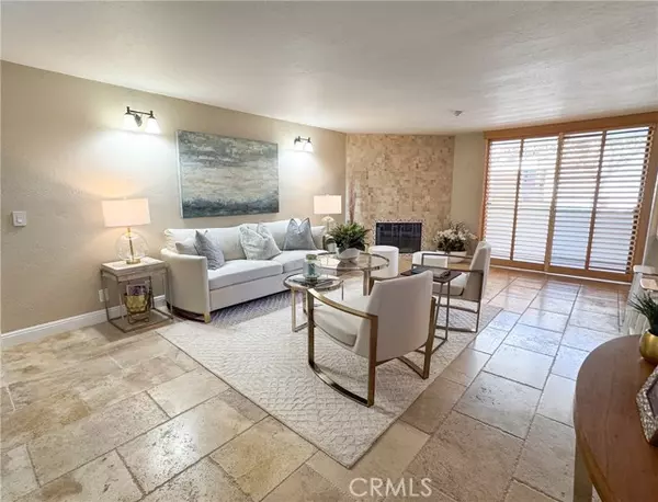 Redondo Beach, CA 90277,575 Esplanade #102